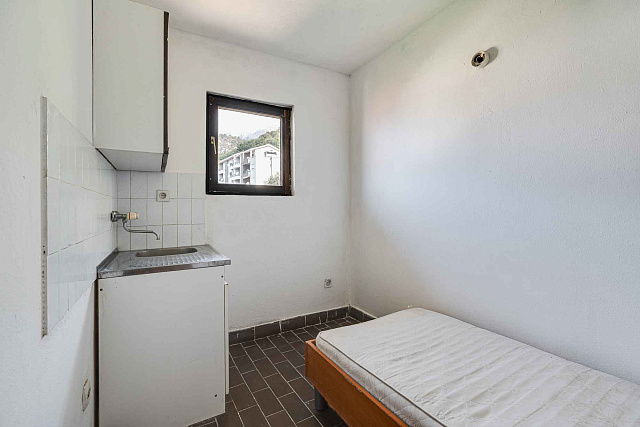 For sale house in Petrovac with a sea view — photo 36